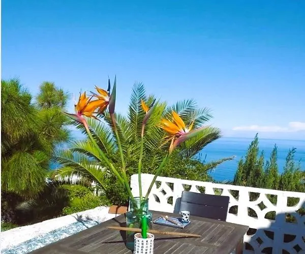 Villa Zenrepublic, Your Private With Outdoor Jacuzzi & Pool With Stunning Ocean Views