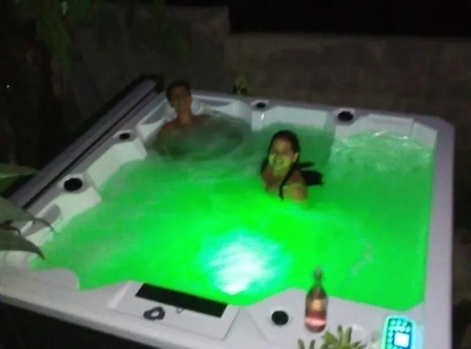 Zenrepublic, Your Private With Outdoor Jacuzzi & Pool With Stunning Ocean Views